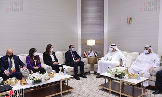 رئيس الوزراء يلتقي وزير الصناعة والتكنولوجيا المتقدمة بدولة الإمارات (1)