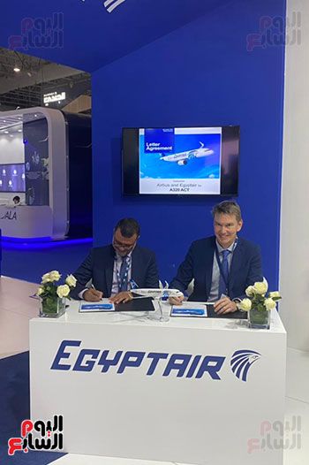 تًوقيع-اتفاقية-بين-أكاديمية-مصر-للطيران-للتدريب-وشركة-ايرباص-في-مجال-تدريب-(2)