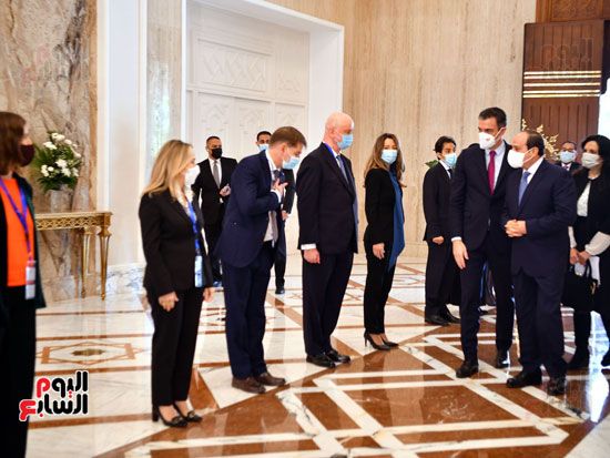 الرئيس السيسى مع رئيس وزراء اسبانيا (2)