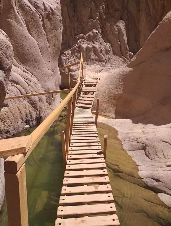 وادي الوشواش حمام سباحة طبيعى اكتشفه البدو فى نويبع (4)