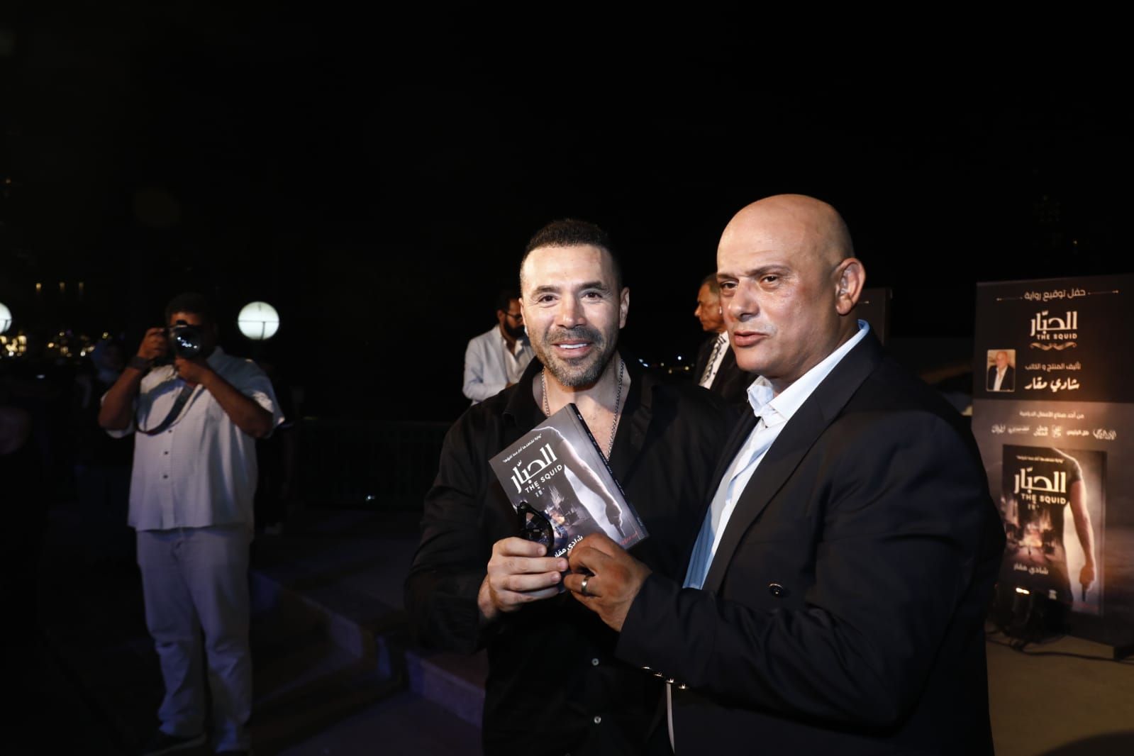 احمد بدير وإدوارد وإيهاب فهمي في حفل توقيع رواية الحبار لشادي مقار (11)