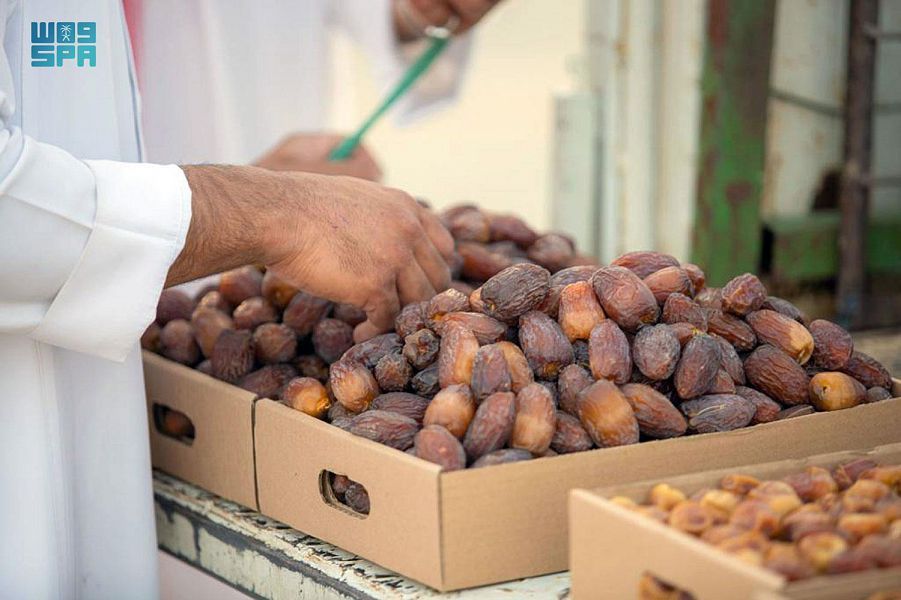 السعودية تحقق الاكتفاء الذاتي في السلع الغذائية الأساسية رغم الأزمات العالمية