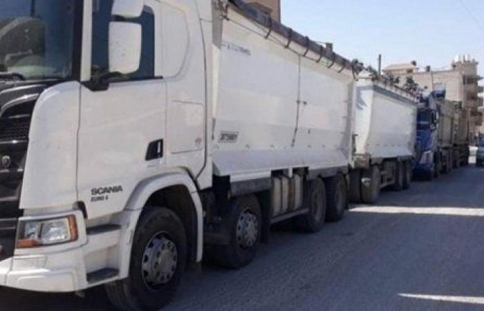 ضبط 3 شاحنات إسرائيلية محملة بنفايات إنشائية في قلقيلية