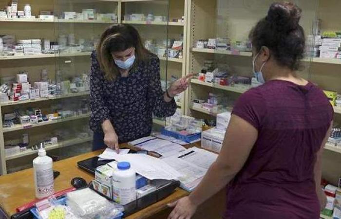 الشرطة الفرنسية تضبط شركات تهرب الأدوية بوصفات مزورة لمصر