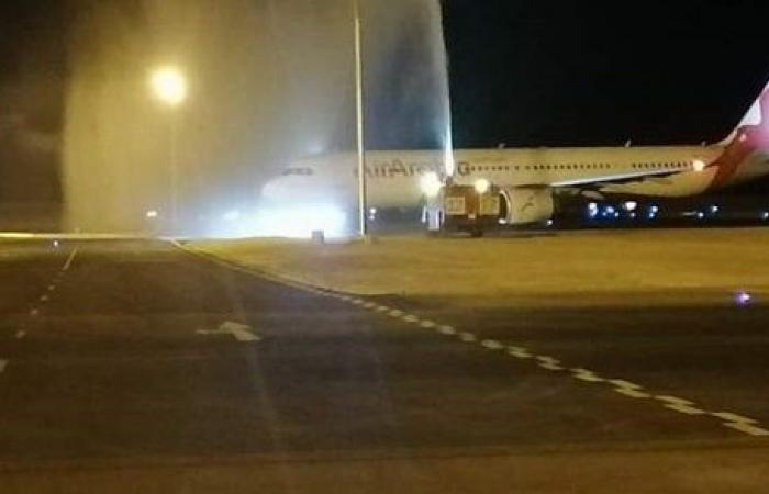 مطار الأقصر يحتفل باستقبال أولى رحلات العربية للطيران
