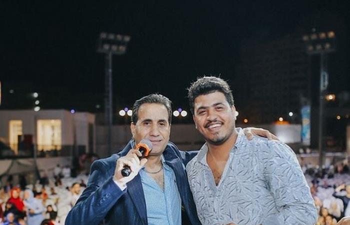 أحمد شيبة يطالب جمهوره بالدعاء لابنه "محمد" بعد تعرضه لوعكة صحية.. صور