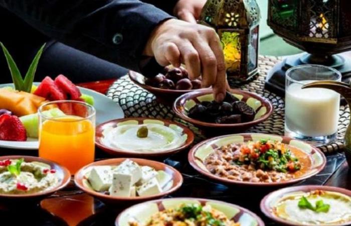 في شهر رمضان.. نصائح لتجنب الشعور بالجوع من السحور حتى الإفطار