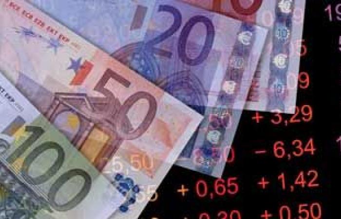 سعر اليورو اليوم الاثنين 19-4-2021 فى مصر