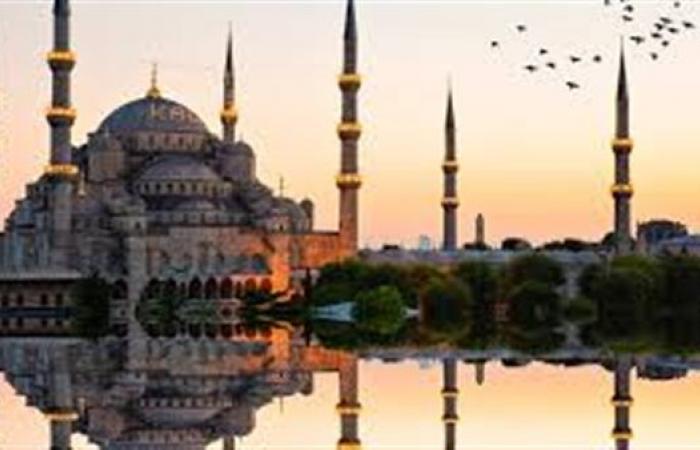 تراجع إيرادات السياحة في تركيا 40.2%