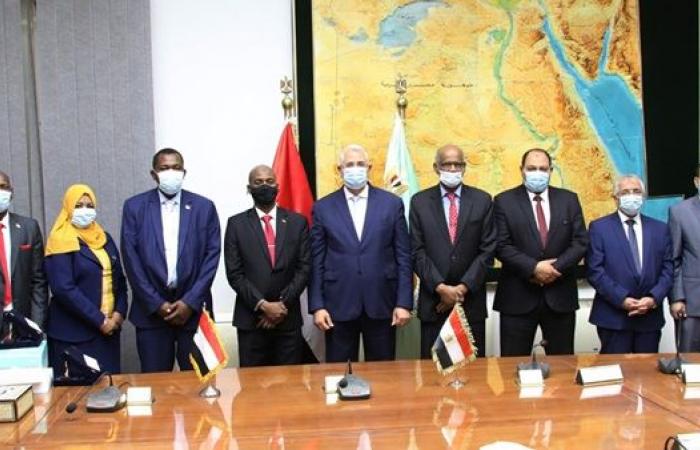 وزير الزراعة يلتقي وزير الثروة الحيوانية السوداني في ختام زيارته للقاهرة