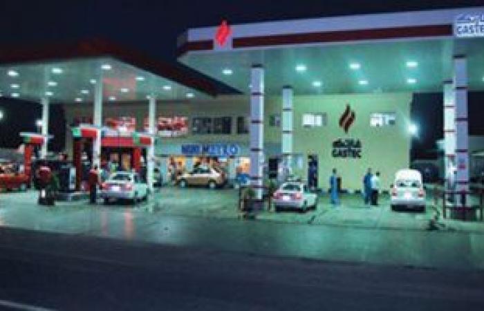 البترول: إنشاء 50 محطة لتموين السيارات بالغاز الطبيعى المضغوط