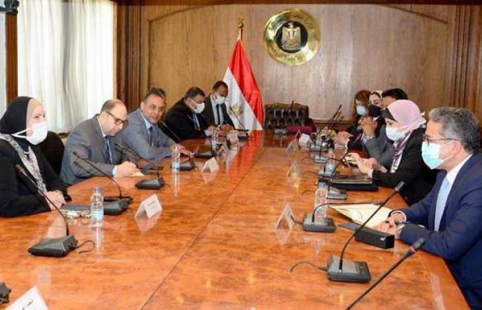 وزيرا الصناعة والسياحة يبحثان استعدادات المشاركة المصرية بـ"إكسبو دبي 2020"