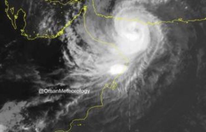 مصر تعزى عُمان فى ضحايا إعصار شاهين.. وتؤكد: السلطنة قادرة على تجاوز المحنة