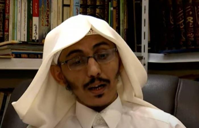 يعيش مع 4 آلاف كتاب.. سعودي يحصل على براءة اختراع عن ابتكار له
