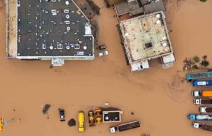 عمان تنشئ صندوق طوارئ للتعامل مع الدمار الذي خلفه «شاهين»