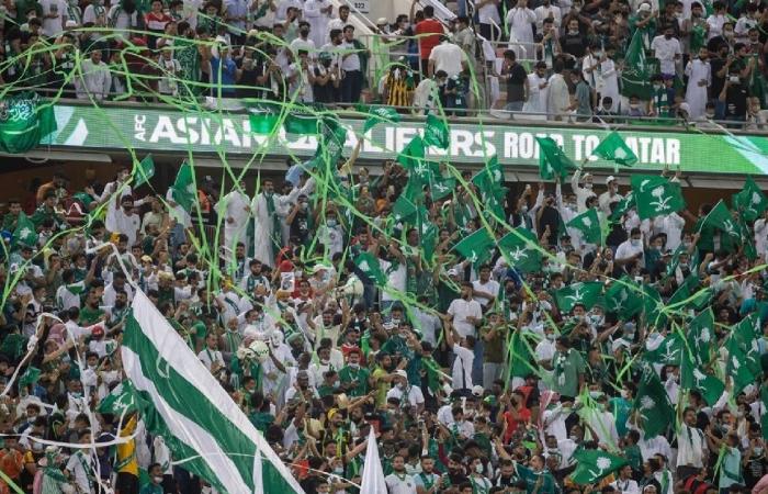 استطلاع: 3 % من الجمهور السعودي يفضل مشاهدة المباريات من الملعب