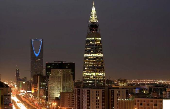 أمير سعودي: "حل بسيط" بلبنان ليعود ملاذا آمنا للسياحة والاستثمار