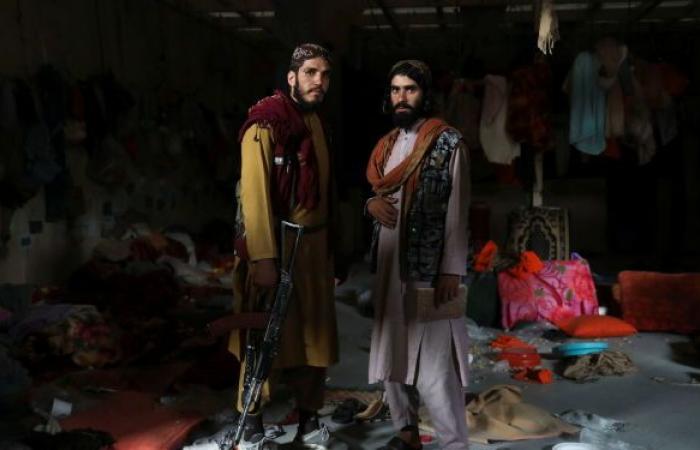 مقتل 5 أشخاص وإصابة 8 في تفجيرين بالعاصمة الأفغانية كابول