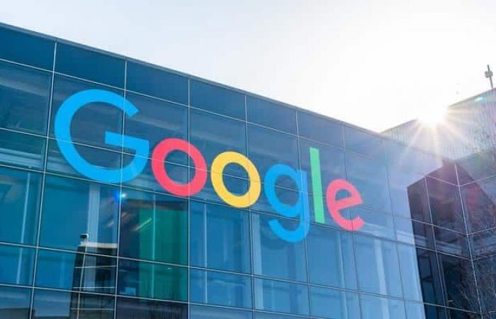موظفون سابقون يتهمون جوجل بسوء المعاملة