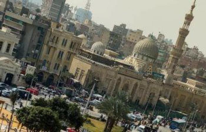 نائب محافظ القاهرة تتفقد أعمال تطوير وتجميل ميدان السيدة زينب