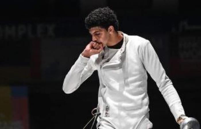 محمد ياسين يتوج بفضية بطولة العالم لسلاح سيف المبارزة شباب بدبي