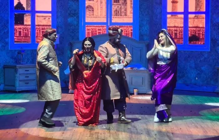 أبطال مسرحية "الليلة الكبيرة" يؤدون مناسك العمرة بعد انتهاء العرض بالرياض