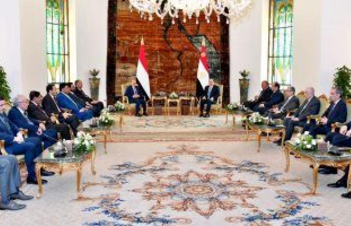 رئيس مجلس القيادة الرئاسي اليمنى: الرئيس السيسي قائد شجاع وملهم لنهضة عربية