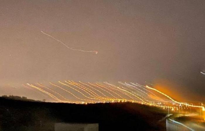 عاااجل .. قصف تل أبيب بـ ١٠٠ صاروخ " التفاصيل "