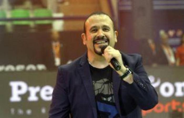 هشام عباس يفتتح حفل مهرجان القلعة بأغنية "عامل ضجة".. ولجمهوره: وحشتونى