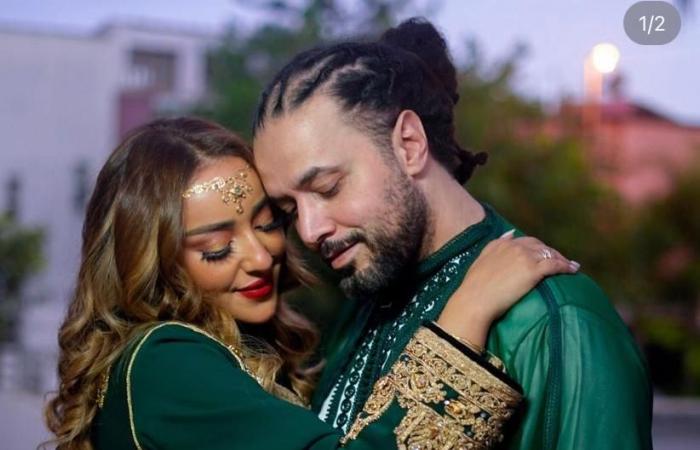 أول صورة لـ عبد الفتاح الجريني مع خطيبته قبل حفل الزفاف