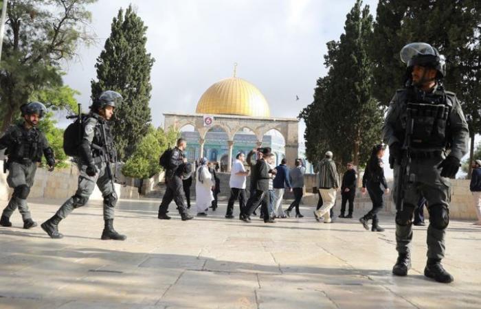 مستوطنون يقتحمون المسجد الأقصى بقيادة المتطرف يهودا غليك