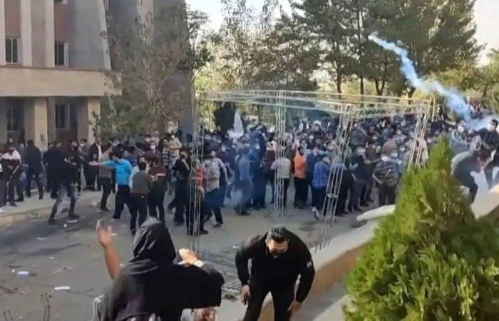 «شباب طهران» يدعون لمظاهرات جديدة