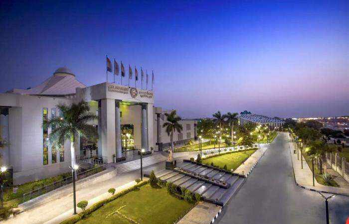 الرئيس السيسى يصدر قرارا جمهوريا بإنشاء مقر لجامعة مصر للعلوم والتكنولوجيا بمدينة طيبة الجديدة بالأقصر