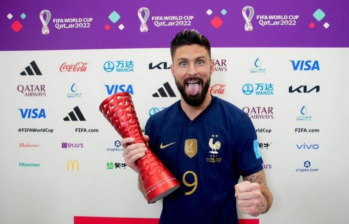 كأس العالم 2022، جيرو أفضل لاعب في مباراة فرنسا وإنجلتراالأحد 11/ديسمبر/2022 - 03:17 ص
فاز منتخب فرنسا، على منتخب إنجلترا، 2-1 في المباراة التي تقام على إستاد البيت، ضمن منافسات ربع نهائي كأس العالم 2022 وتتأهل لمواجهة المغرب في نصف النهائي.