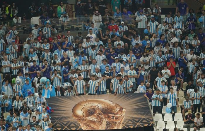 نهائي كأس العالم 2022، دي ماريا يعزز تقدم الأرجنتين بالهدف الثاني أمام فرنسا (فيديو وصور)الأحد 18/ديسمبر/2022 - 05:37 م
مباراة قوية ومثيرة بين فرنسا والأرجنتين في نهائي كأس العالم 2022، والتي تجمعهما على ملعب استاد لوسيل.