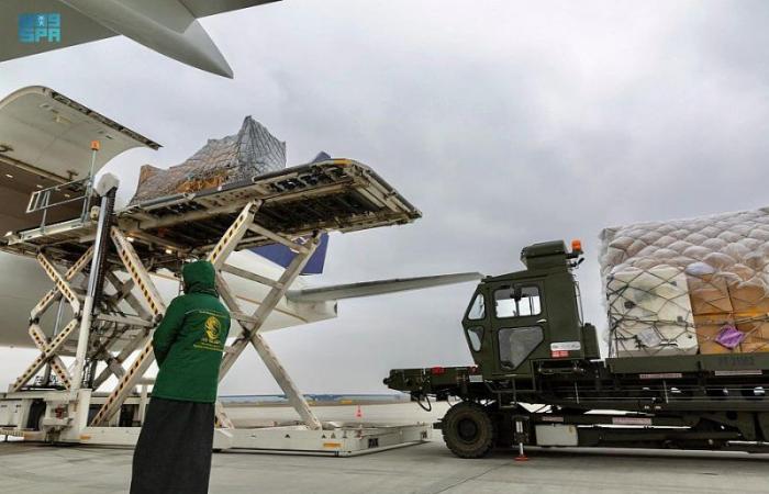 وصول الطائرة الإغاثية السعودية الثالثة للشعب الأوكراني