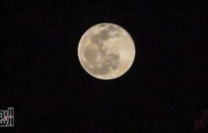 المركبة الكورية الجنوبية "دانورى" ترسل صورًا للجانب البعيد من القمر