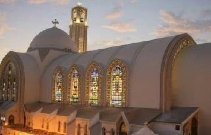 الأقباط الأرثوذكس يحتفلون بعيد القيامة بالكاتدرائية المرقسية بالعباسية 4 مايو