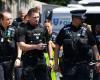 الشرطة البريطانية تعلن إيقاف 3 أشخاص بعد انفجار سيارة أمام مستشفى ليفربول