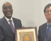 سفير مصر فى طوكيو يبحث التعاون الثقافى مع رئيس مؤسسة اليابان الثقافية