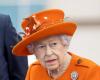 ملكة بريطانيا تسحب «سيوفها» من الكرملين!