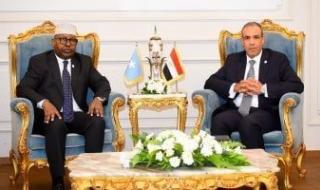 وزير
      الخارجية
      يؤكد
      حرص
      مصر
      على
      تعزيز
      العلاقات
      مع
      الصومال
