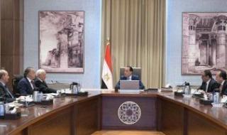 اللجنة
      الاستشارية
      للشئون
      السياسية
      تناقش
      الاستعداد
      للانتخابات
      البرلمانية
      المقبلة