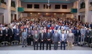 وزارة
      التضامن:
      مغادرة
      أول
      أفواج
      حجاج
      الجمعيات
      للأراضى
      المقدسة
      18مايو