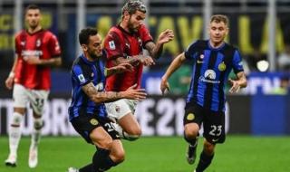 التشكيل
      المتوقع
      لقمة
      إنتر
      وميلان
      في
      كأس
      إيطاليا