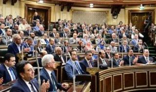 القانون
      يحدد
      102
      مقعد
      لدوائر
      جنوب
      ووسط
      الدلتا
      وشمال
      ووسط
      وجنوب
      الصعيد