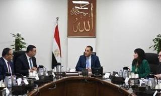 رئيس
      الوزراء
      يتابع
      موقف
      تقنين
      الأراضى
      المضافة
      لعدد
      من
      المدن
      الجديدة
