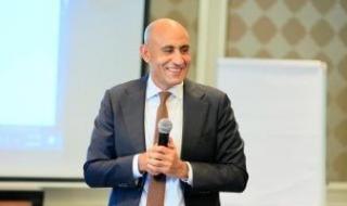 تفاصيل
      بدء
      تطبيق
      أعمال
      السنة
      على
      الصف
      الثالث
      الإعدادى..
      فيديو