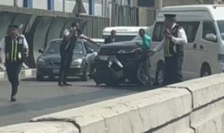 أصاب
      4
      أشخاص
      وأتلف
      3
      سيارات..
      تفاصيل
      محاولة
      هروب
      قائد
      سيارة
      حادث
      أكتوبر