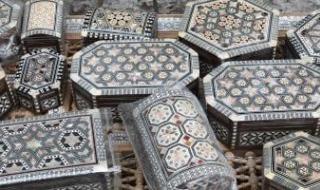 10
      مخالفات
      بقانون
      حماية
      المنافسة
      عقوبتها
      الحبس
      وغرامة
      100
      ألف
      جنيه